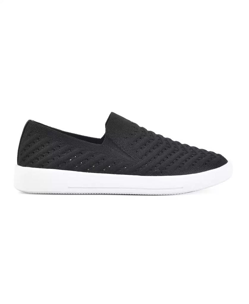 White Mountain Women's Courage Slip On Sneakers