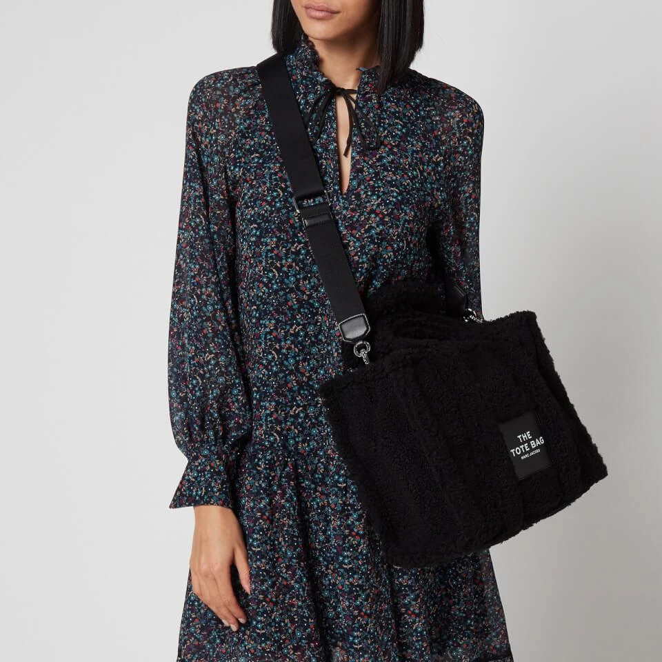 Marc Jacobs Marc Jacobs The Medium Teddy Tote Bag 2