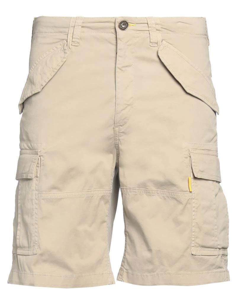 Parajumpers Shorts & Bermuda 1