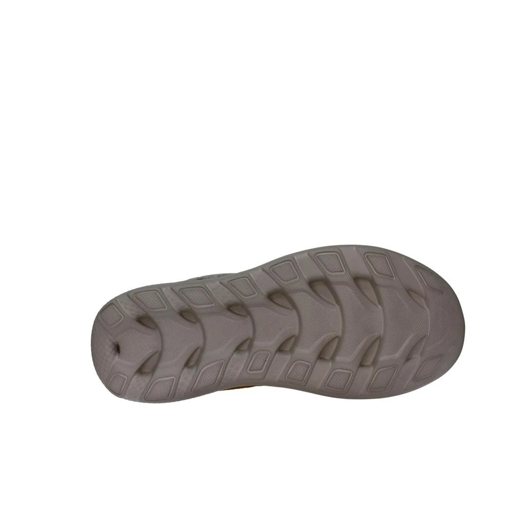 SKECHERS On the Go City 1 Winter Wishes Chestnut 6.5 Chestnut  144437W-CSNT Women
s 4