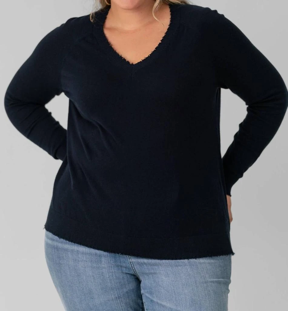 Minnie Rose Minnie Rose - Distressed Long Sleeve V-neck Sweater - Plus Size 4