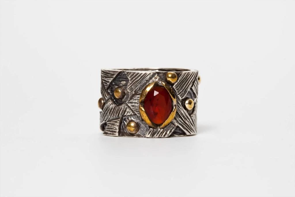 Avenue Chic Avenue Chic - Vintage Ruby Ring