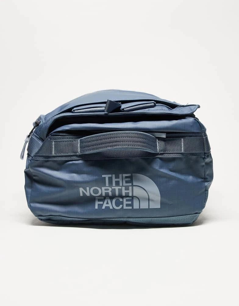 The North Face The North Face Base Camp Voyager 32L duffel bag in grey