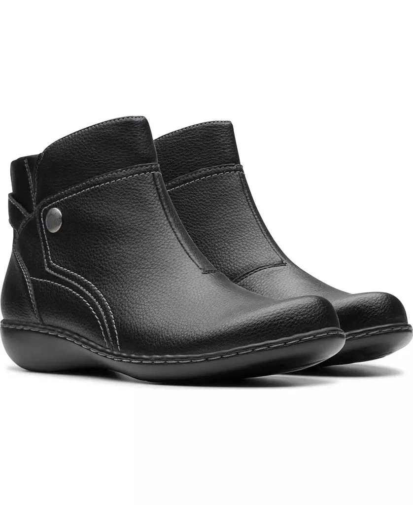 Clarks Women's Collection Ashland Mabel Flat Boots 5