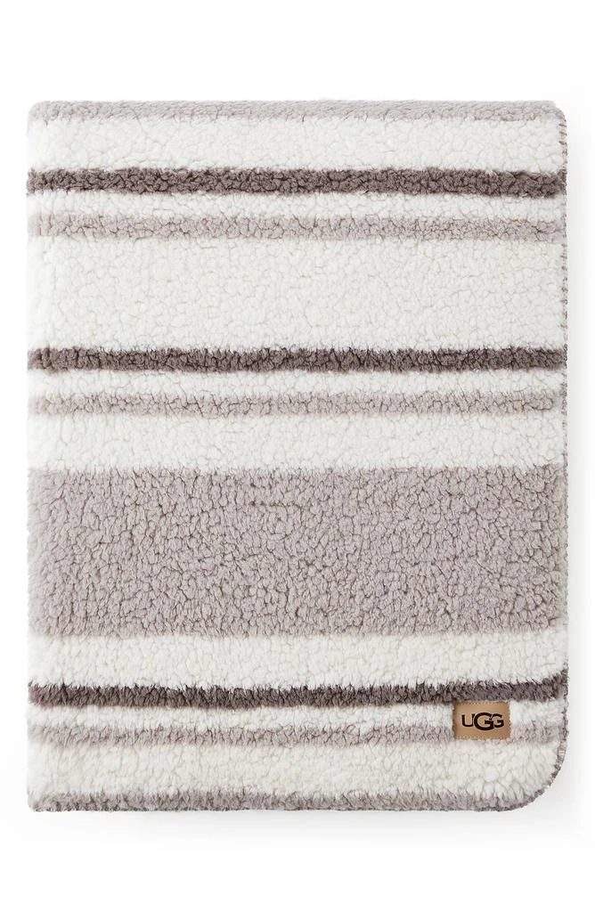 UGG Lindy Faux Fur Throw Blanket 4