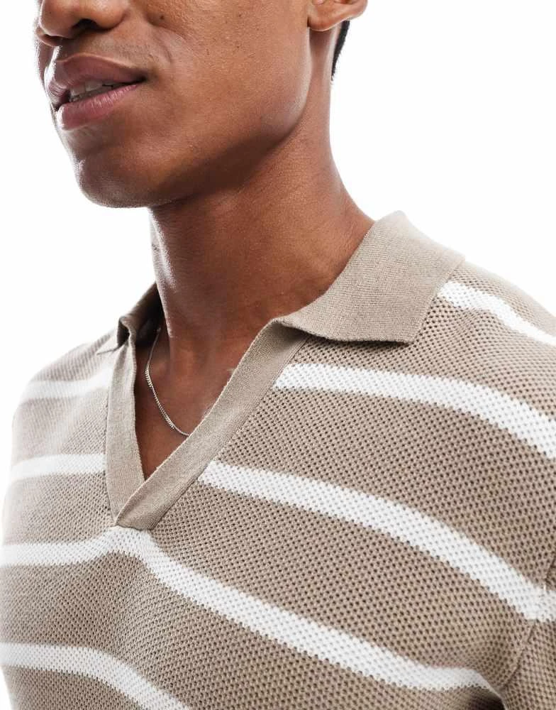 Brave Soul Brave Soul Short sleeve knitted polo shirt in stone 3