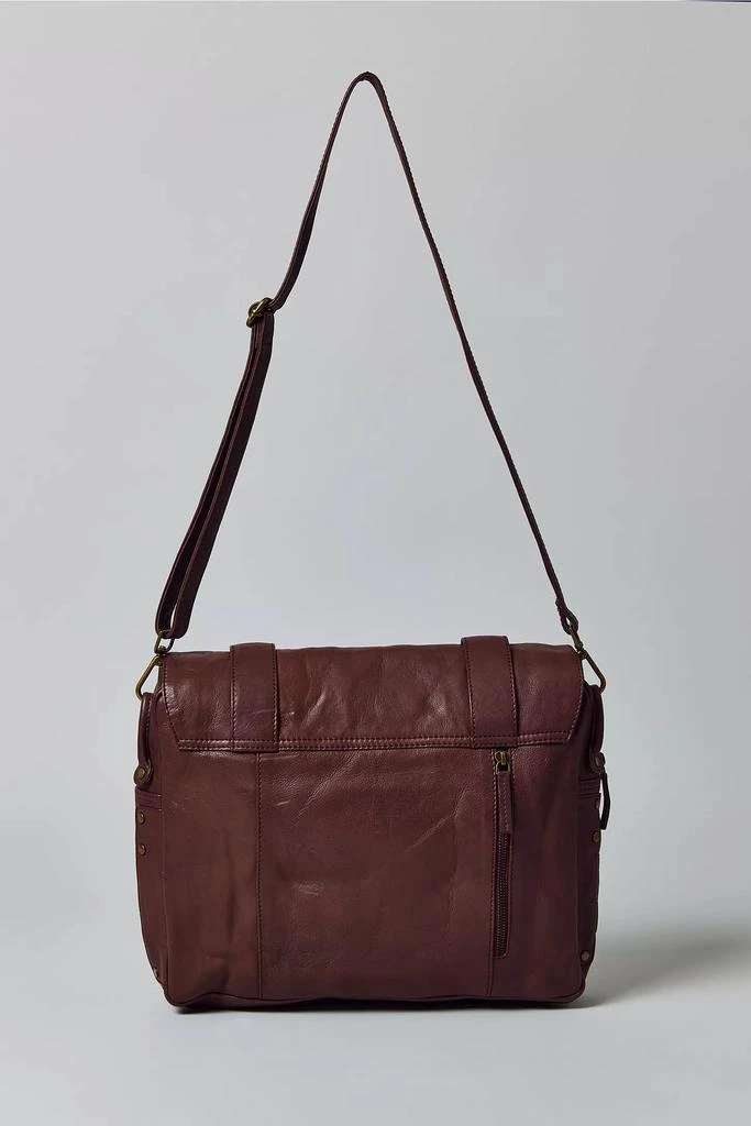 Urban Outfitters Classic Leather Messenger Bag 3