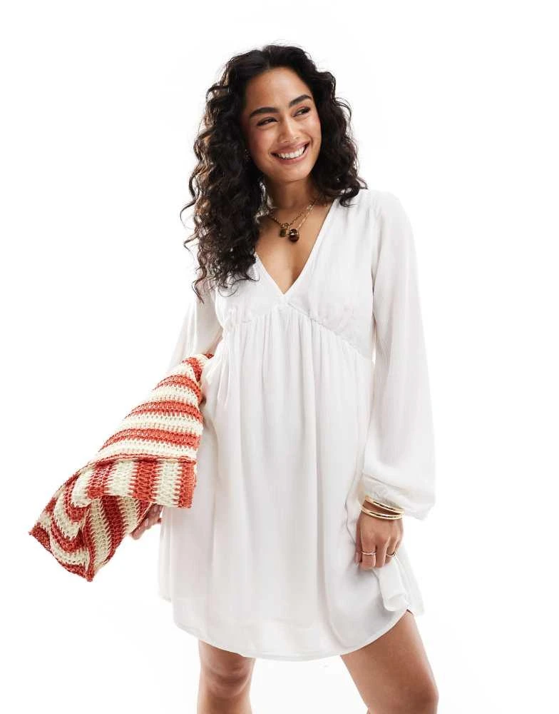 ONLY ONLY wide sleeve plisse mini dress in white 1