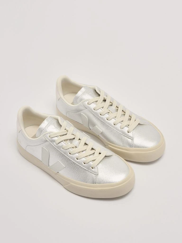 Veja Leather Sneaker 2