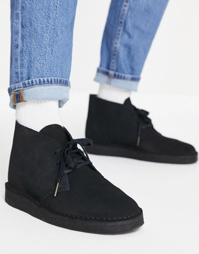 Clarks Clarks Originals Desert coal boots in black suede 1
