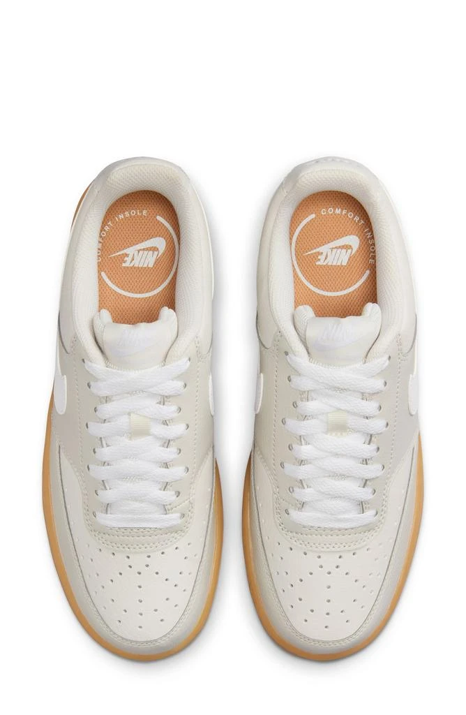 NIKE Court Vision Low Sneaker 4