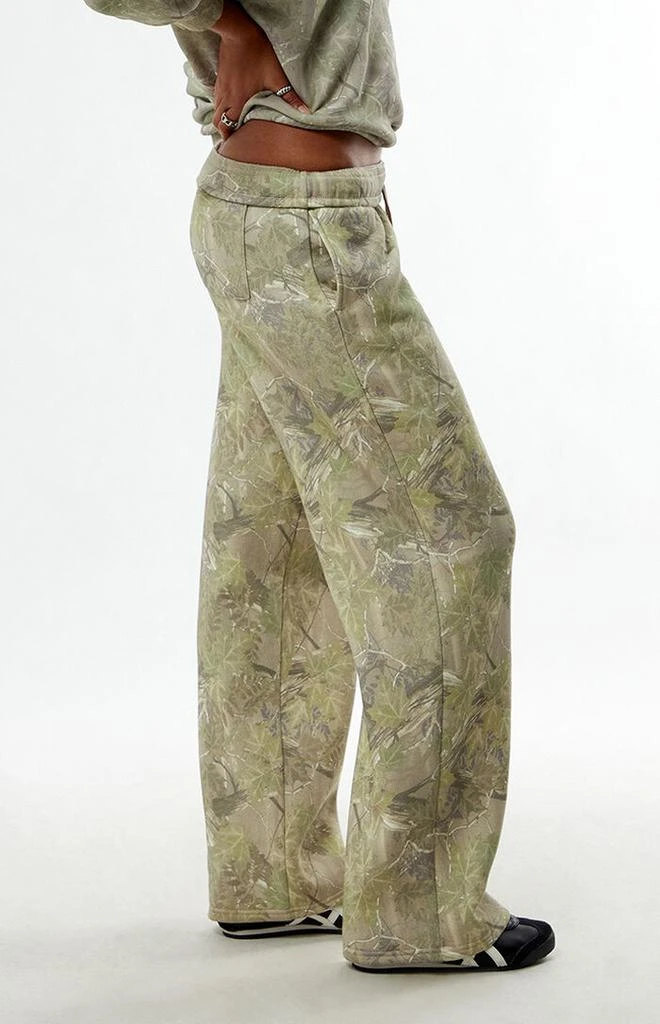 PacSun Tree Camo Baggy Sweatpants 3