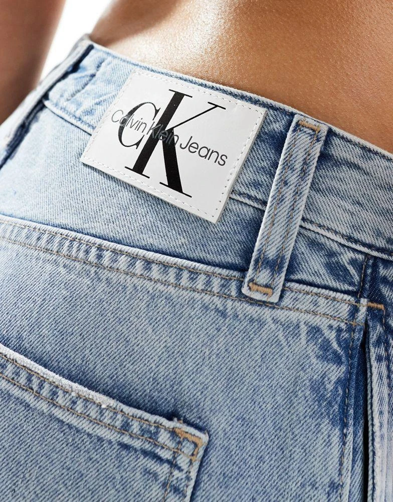 Calvin Klein Calvin Klein Jeans 90s straight jeans in light wash 2