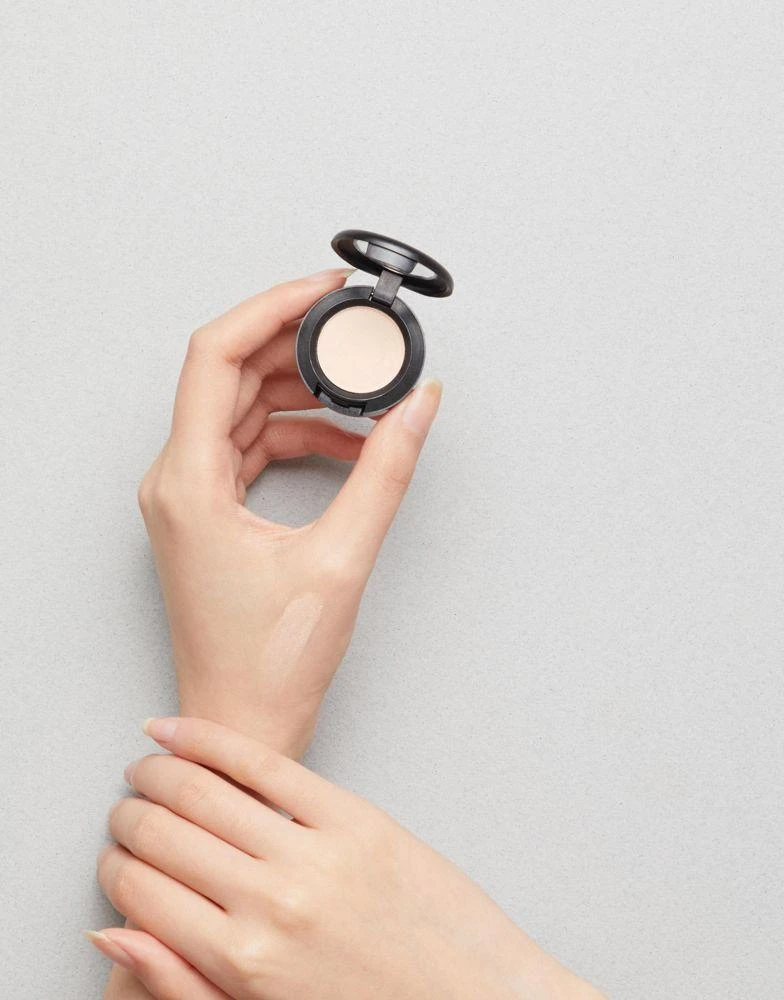 MAC MAC Satin Small Eyeshadow - Orb 4