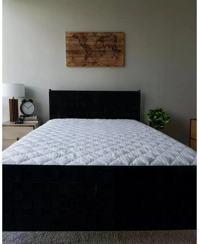 Sealy Waterproof Plus+ Mattress Pad 1