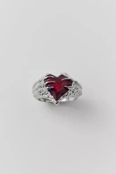 Urban Outfitters Poe Statement Heart Ring 2