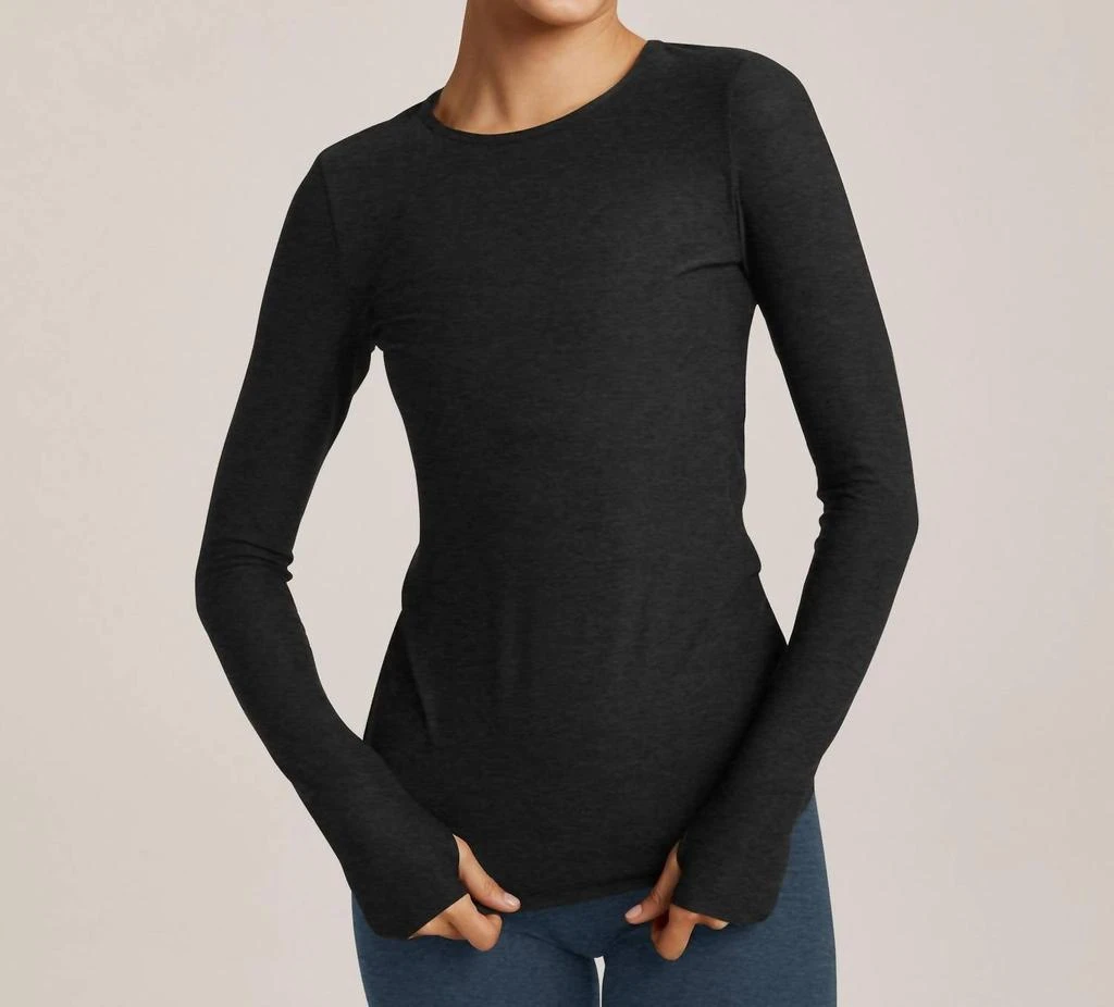 Beyond yoga Featherweight Classic Crew Pullover In Darkest Night 1