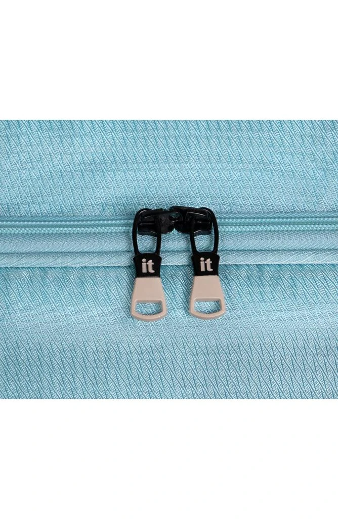 it luggage Eco Icon 27-Inch Softside Spinner Luggage 5