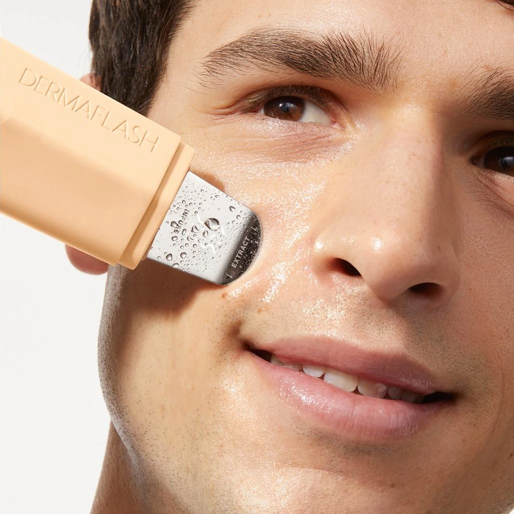 DERMAFLASH DERMAFLASH DERMAPORE+ Pore Extractor and Serum Infuser - Peach Fuzz 4