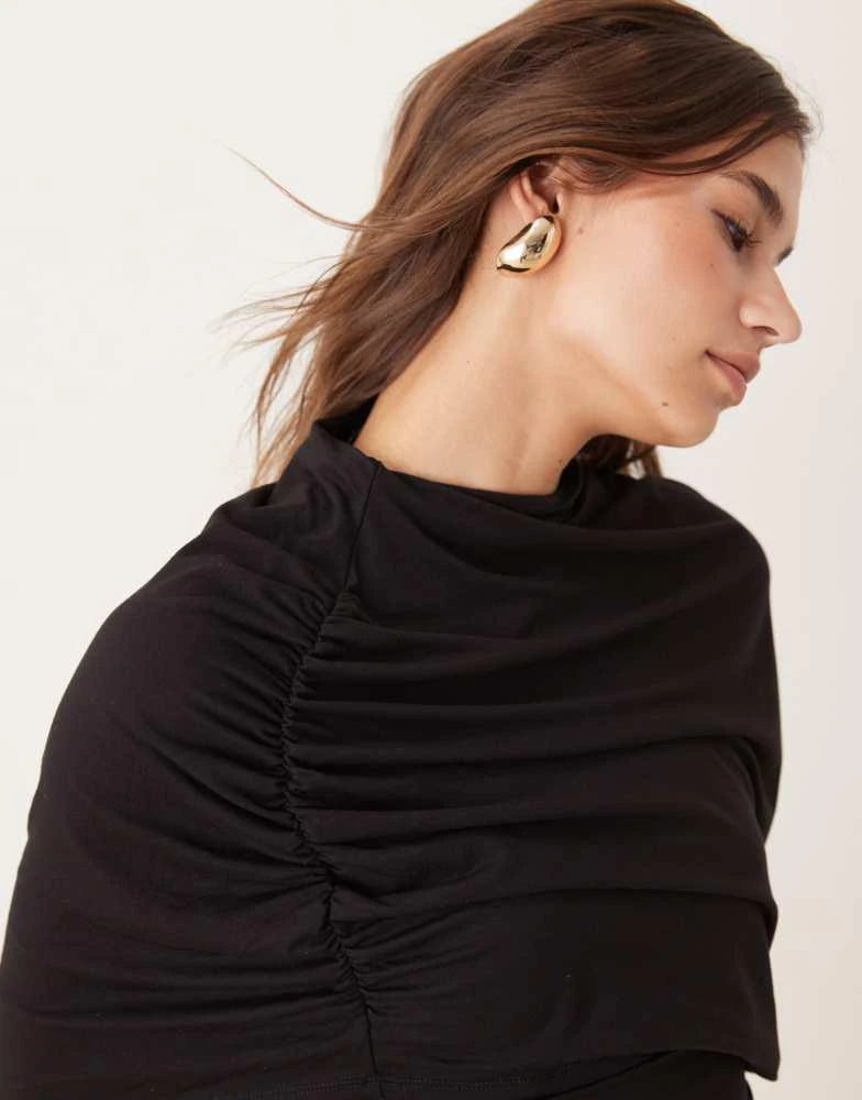 GINA TRICOT Gina Tricot short cape ruched top in black 4