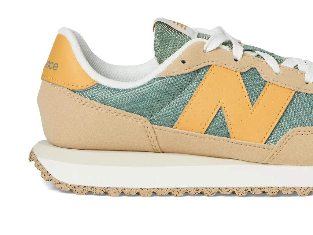 New Balance 237 (Big Kid) 6