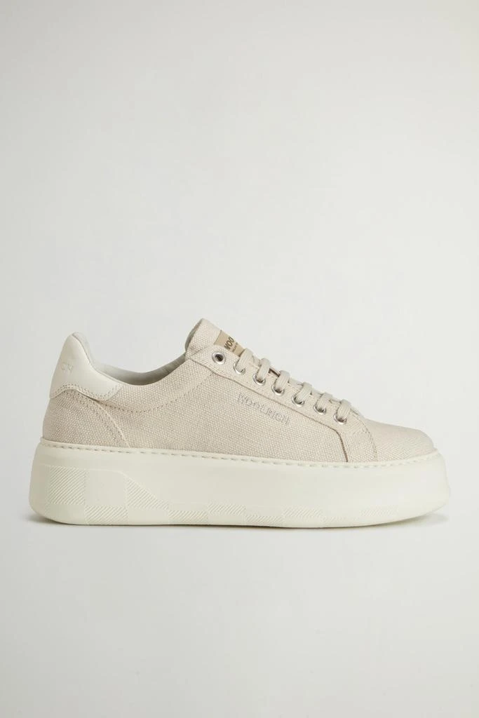 Woolrich Chunky Court Sneakers with Embroidered Logo - Women - Beige 1