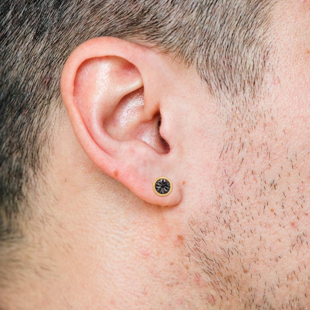 Mimi & Max Black Diamond Accent Circle Men's Stud Earrings in Yellow Plated Sterling Silver