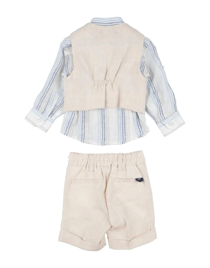 MANUELL 
FRANK Suits 2