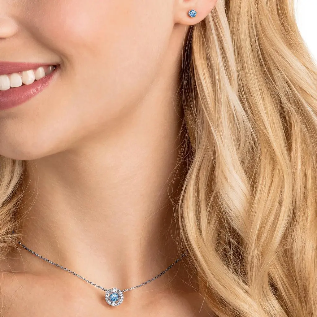 Swarovski Una set round cut blue rhodium plated 5