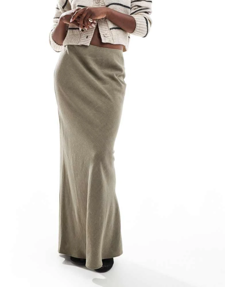 Miss Selfridge Miss Selfridge linen blend bias maxi skirt in khaki 5