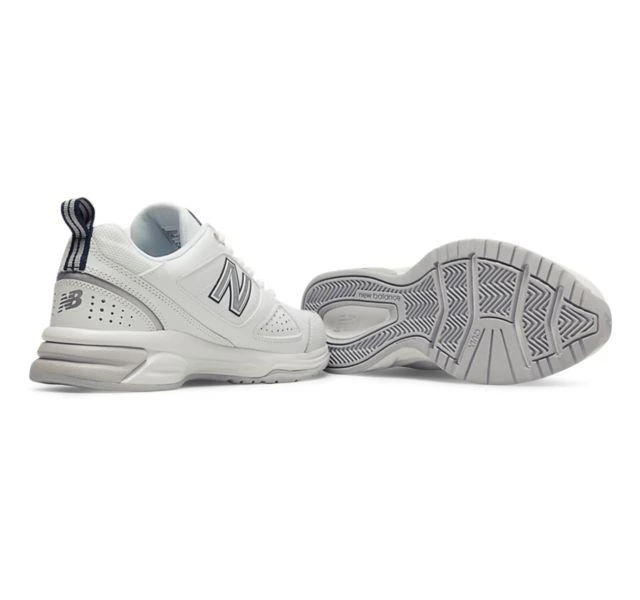 New Balance Women's 623v3 3
