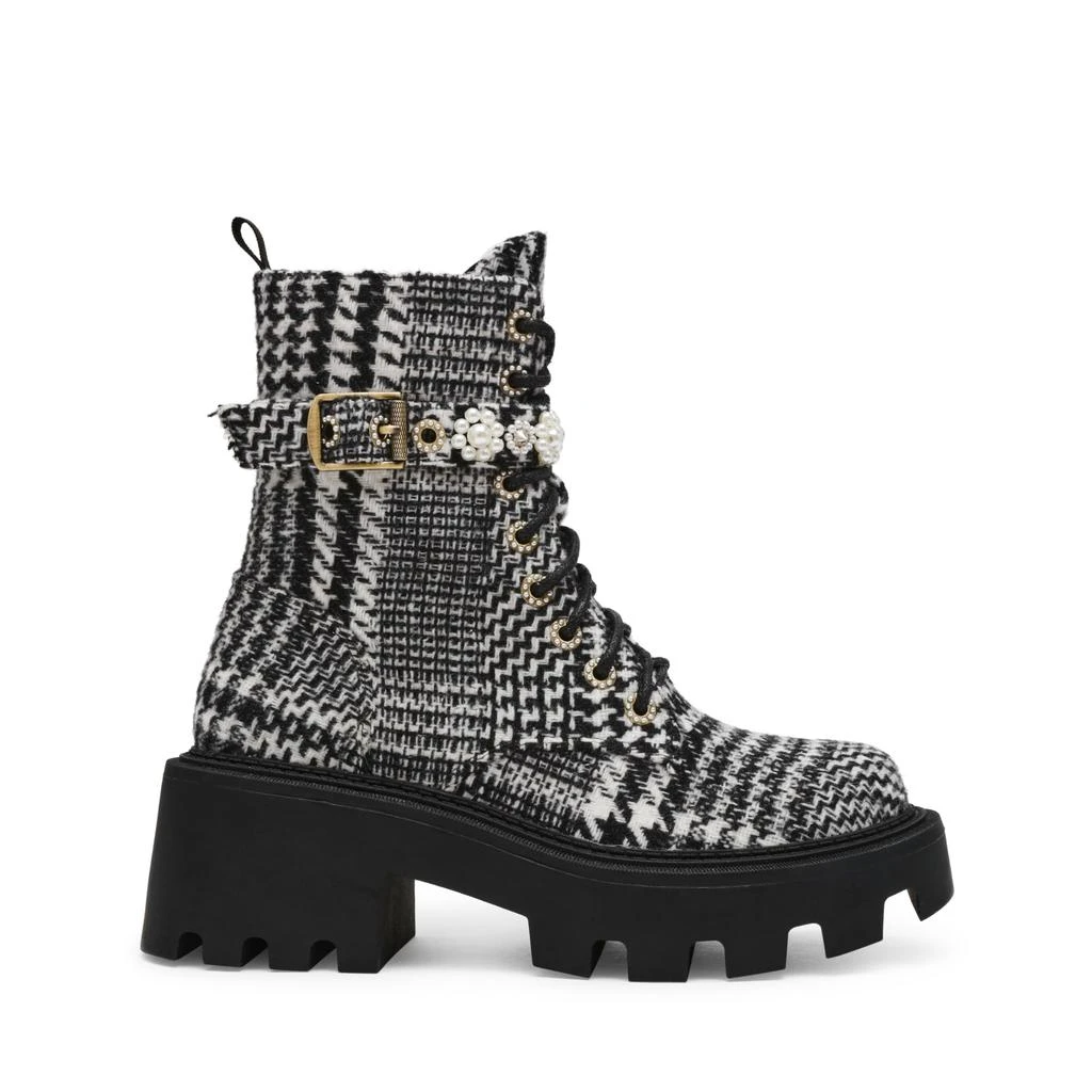 Betsey Johnson Heathr 6