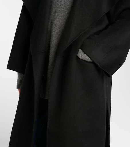Totême Signature wool and cashmere coat 5