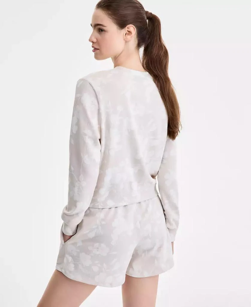 NIKE Women's Classic Printed Crewneck Sweatshirt 4