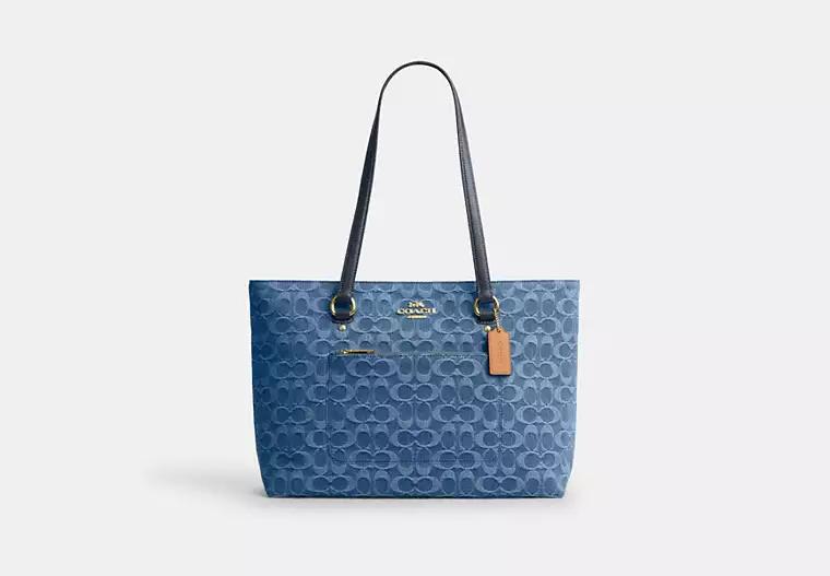 Coach Soho Bag 25 In Crystal Signature Jacquard - Tote Bags - Free