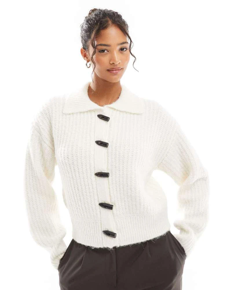 Bershka Bershka chunky knit cardigan in white 1