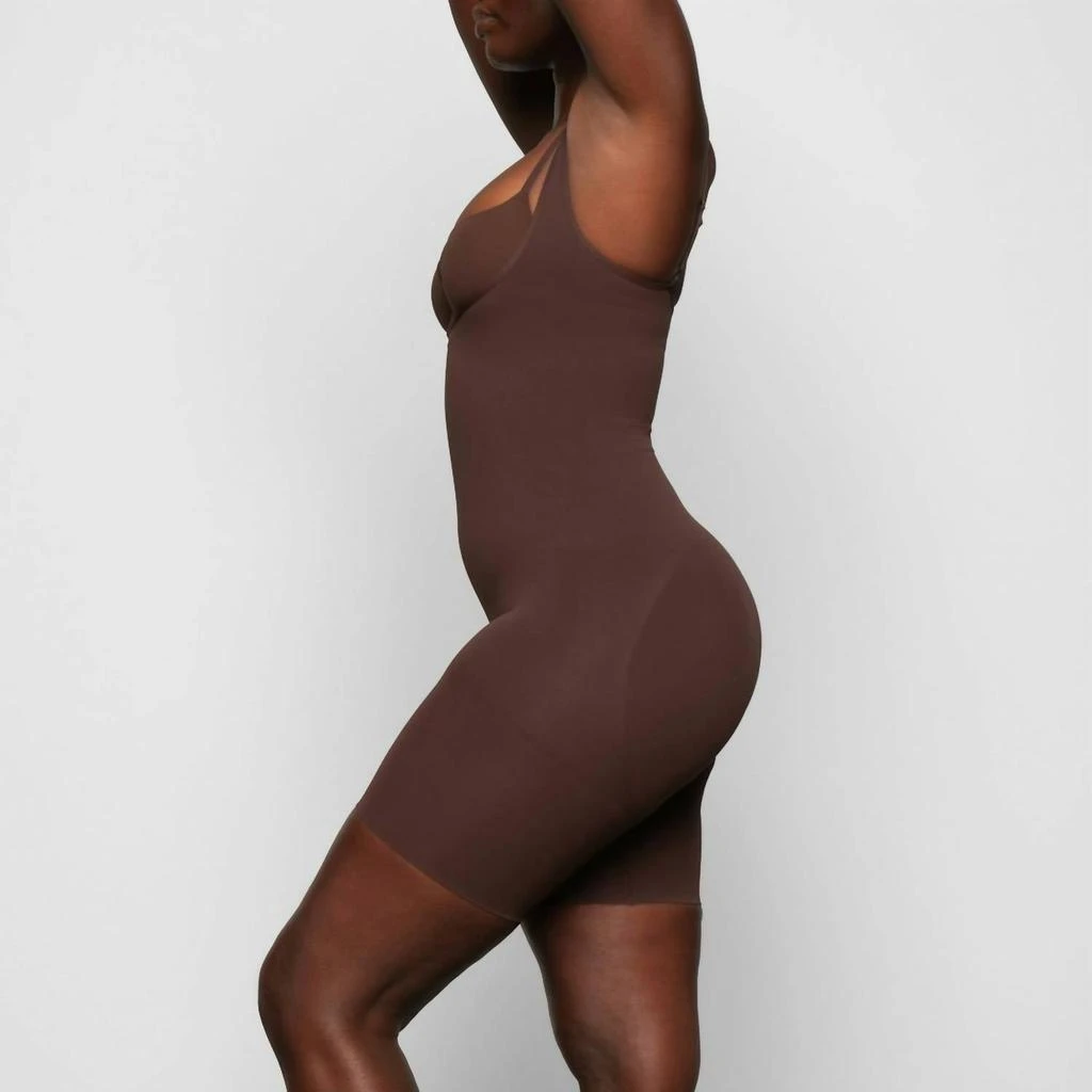 SKIMS Butt Enhancing Shapewear Open Bust Bodysuit In Cocoa 2