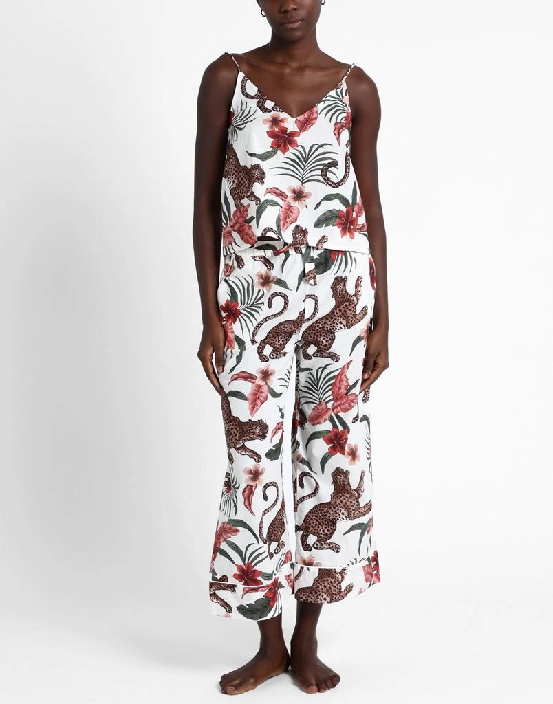 Desmond & Dempsey Sleepwear 2