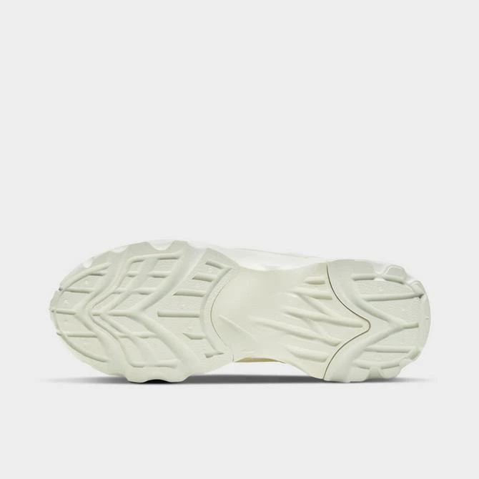 NIKE Women's Nike TC 7900 Casual Shoes 6