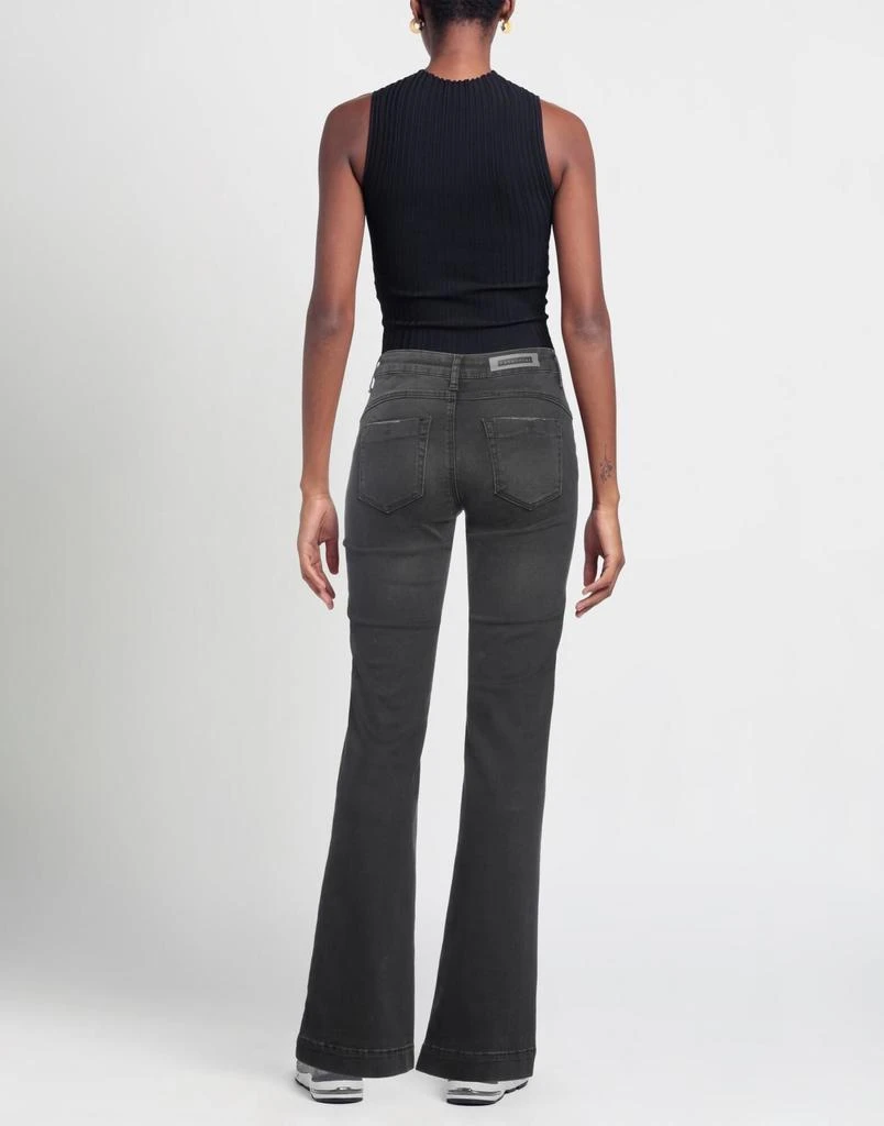 CARACTÈRE Denim pants 3