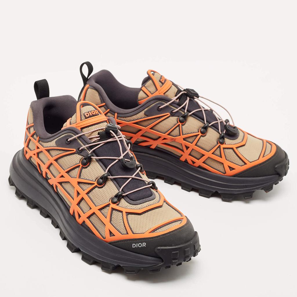 靴 DIOR B31 RUNNER SNEAKERS Dior B31 Runner Sneakers in white technical mesh and grey