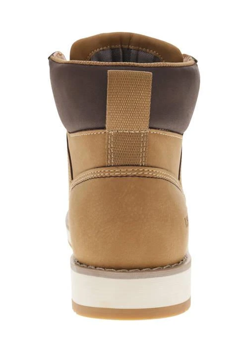 Levi
s S  Charles Boots 3