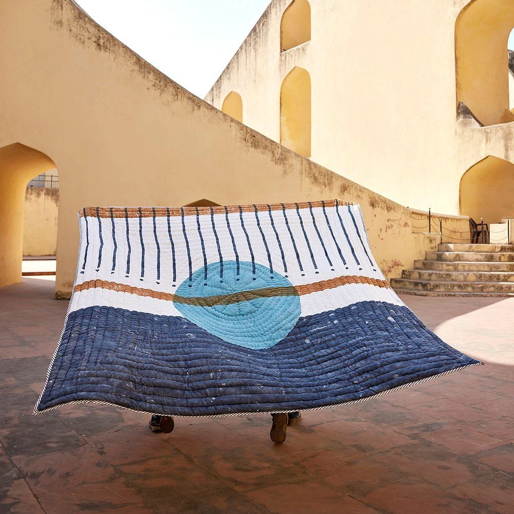 CQC LA Midnight Moon Quilt Set, King 3