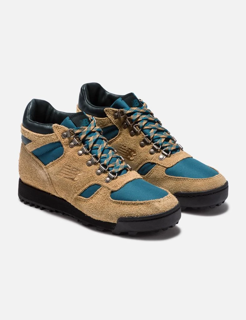 New Balance Rainier 4