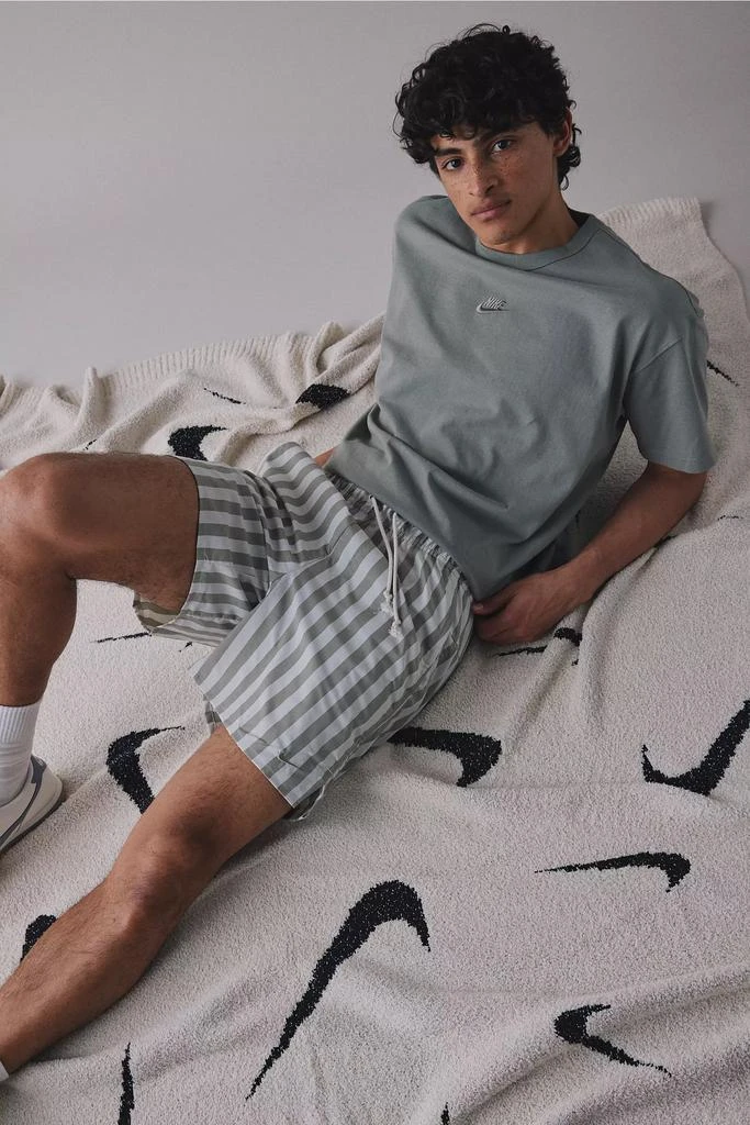 NIKE Nike Unlimited Stripe Pattern 7” Short 3