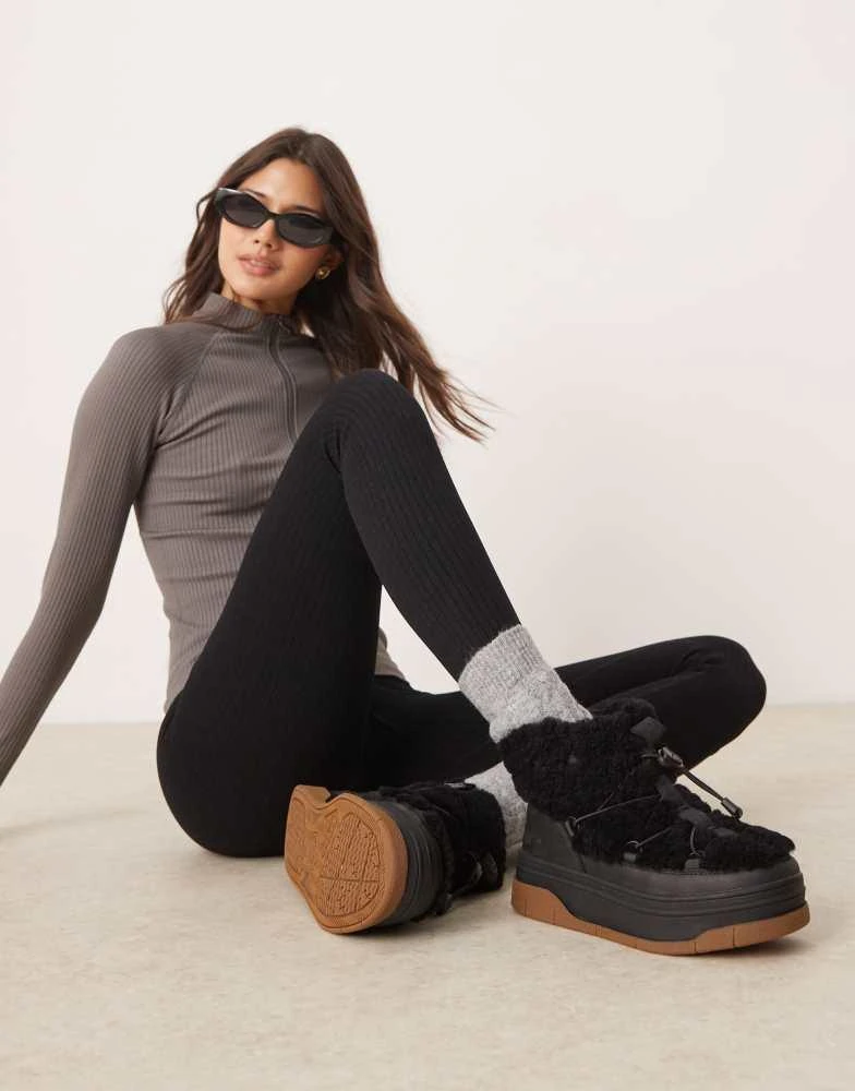 Pajar Pajar Janie Low snow boot in black 1