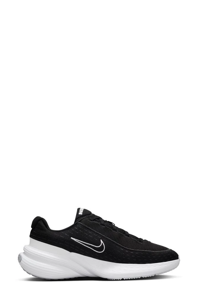 NIKE Uplift SC Sneaker 6