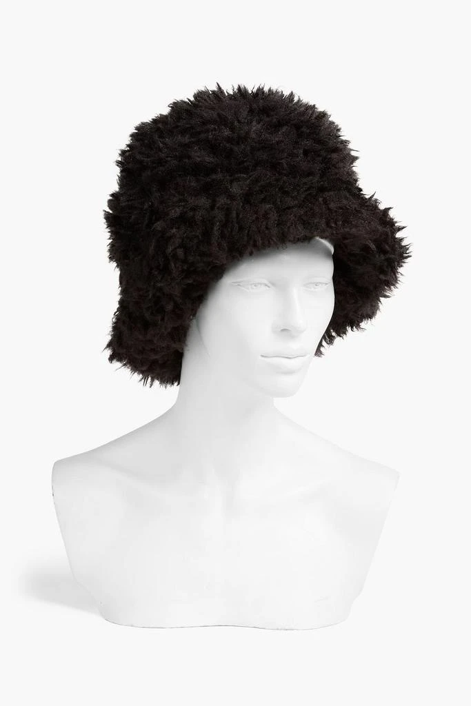 GOLDBERGH Faux fur bucket hat 2