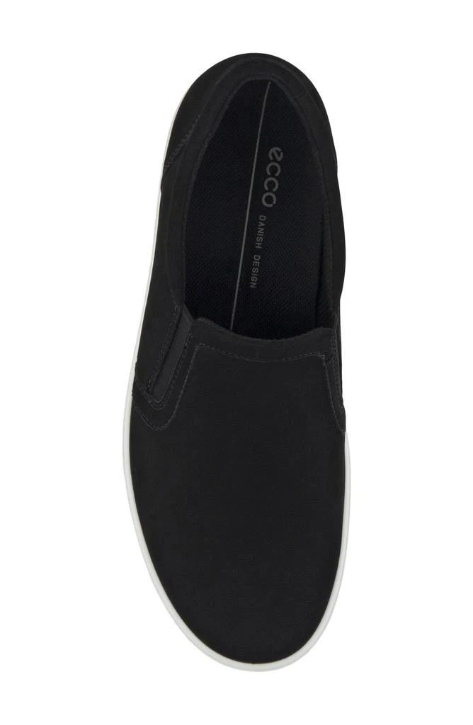 ECCO Soft Classic Slip-On Sneaker 5