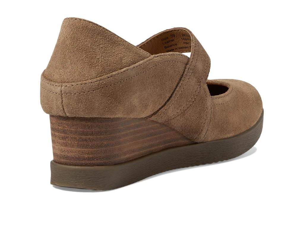Dansko Sandy 5